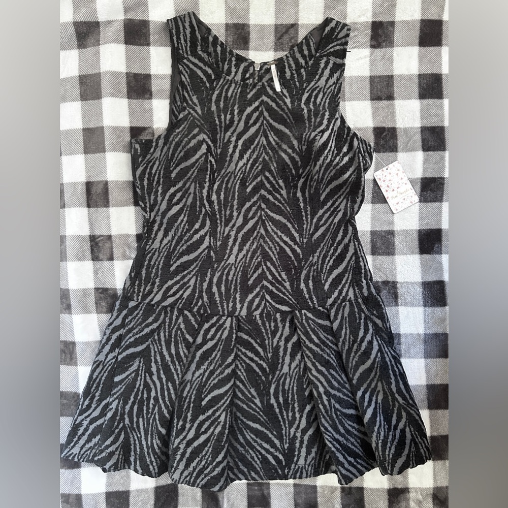 Free People Textured Chenille Drop Waist Dress Size 8 NWT